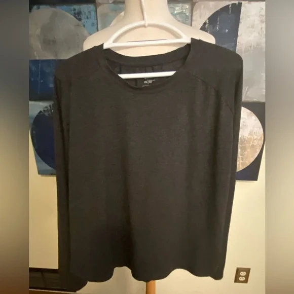 Bundle of 3 Member's Mark tees - Picture 4 of 16